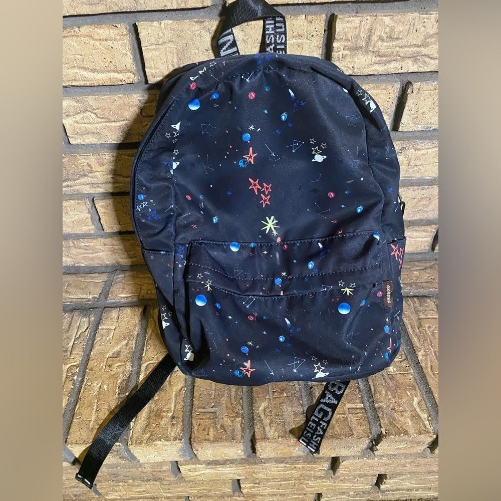 ‎Space back pack